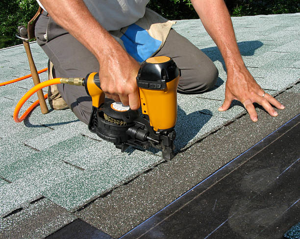 Best Residential Roofing Contractor  in Tonganoxie, KS